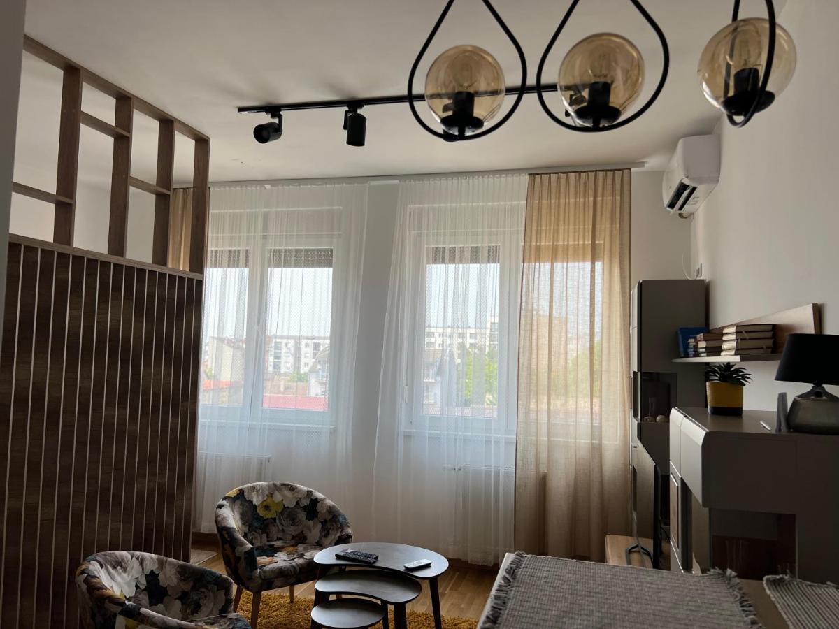 Apartment Charlie Private Parking Novi Sad Exteriér fotografie